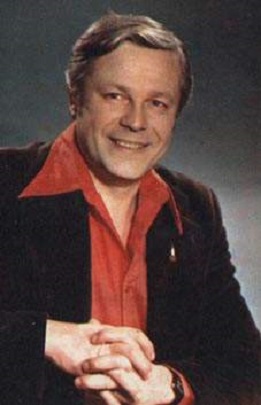 ����� ����